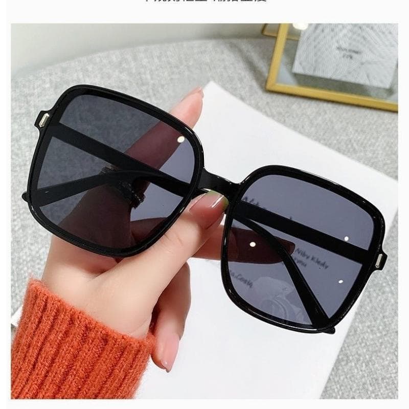 New Women Fashion Sunglasses Large Square Frame UV400 Protection Summer Outdoor Travel Sun Glasses Oculos De Sol As shown in the figu