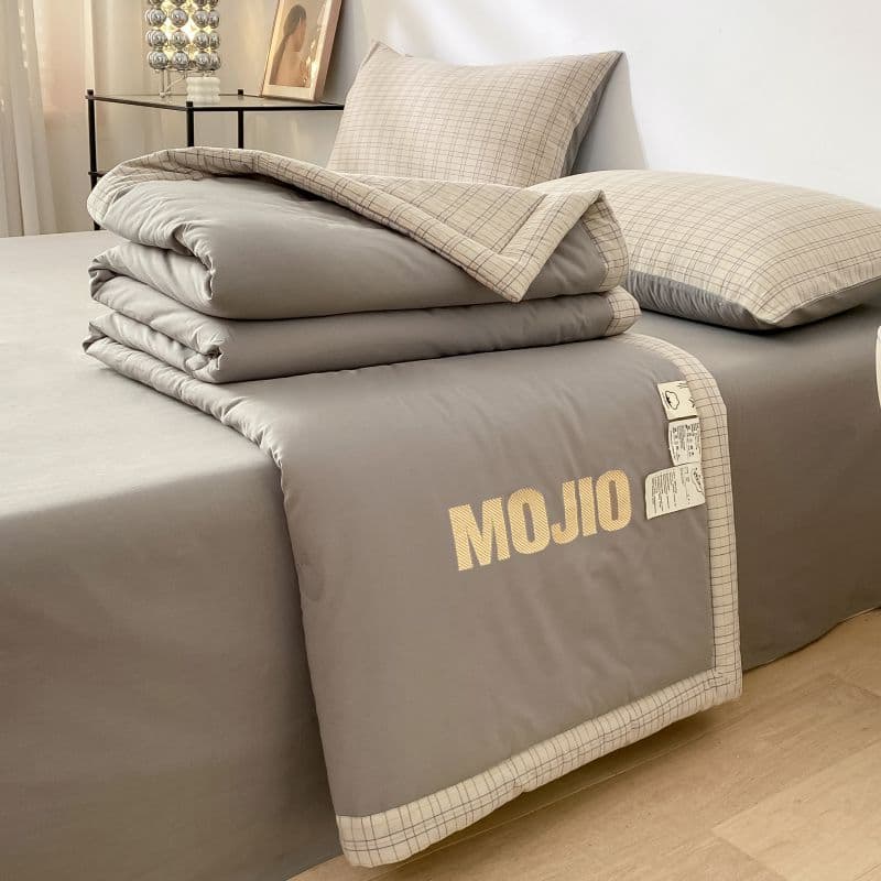 A-grade summer cotton air-conditioning quilt summer cool quilt pure cotton thin quilt core machine washable summer summer quilt 110x150cm
