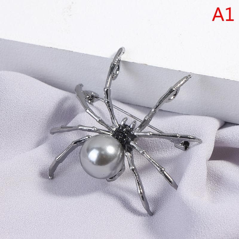 1Pc Spider Brooch Female Corsage Gifts Men Accessories Fashion Jewelry gray