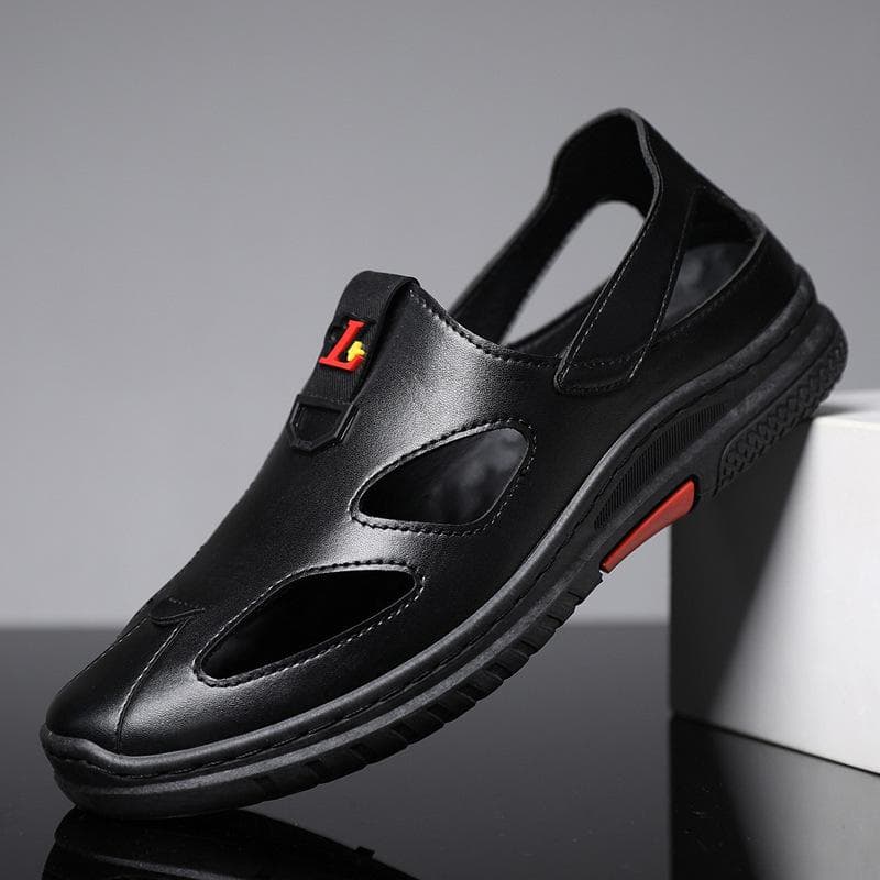 Summer New Sandals Fashion Trend Leather Shoes Baotou Beach Shoes Breathable Hollow Hole Shoes Men's Leather Shoes 39