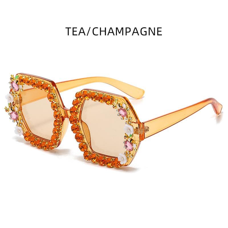 Fashion Square Frame Sunglasses with Rhinestones for Women Summer Beach Party Outfits and Accessories Sparkling Design