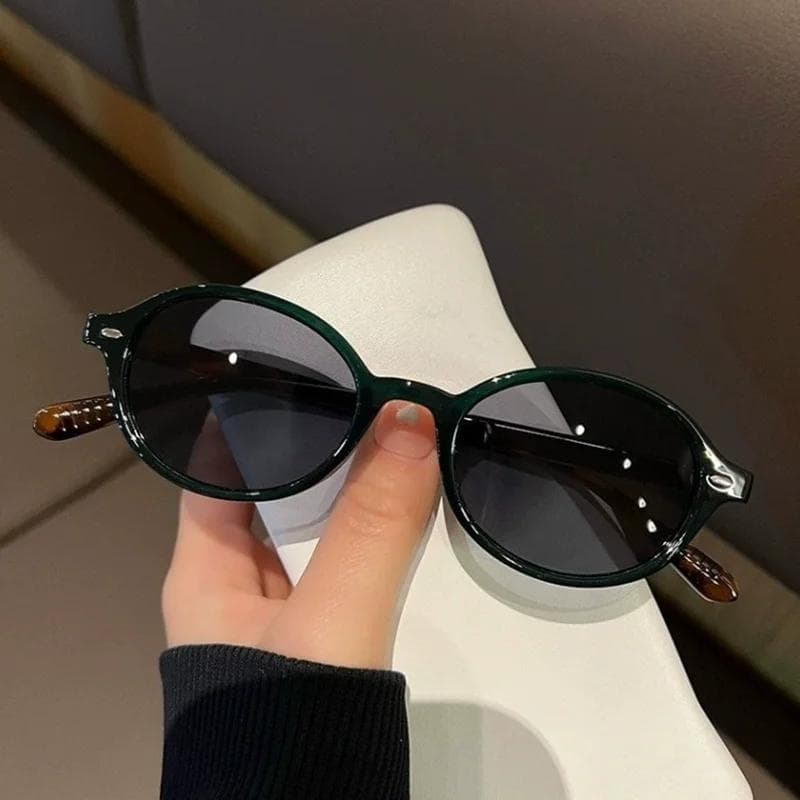 Vintage Small Oval Frame Sunglasses UV400 Retro Women Men Sun Shade Glasses Summer Outdoor Travel