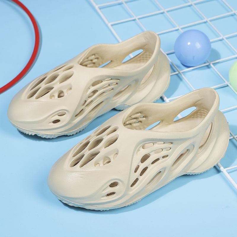 Coconut children's hole shoes 2025 summer parent-child beach shoes boys and girls soft-soled sandals 44-45 apricot
