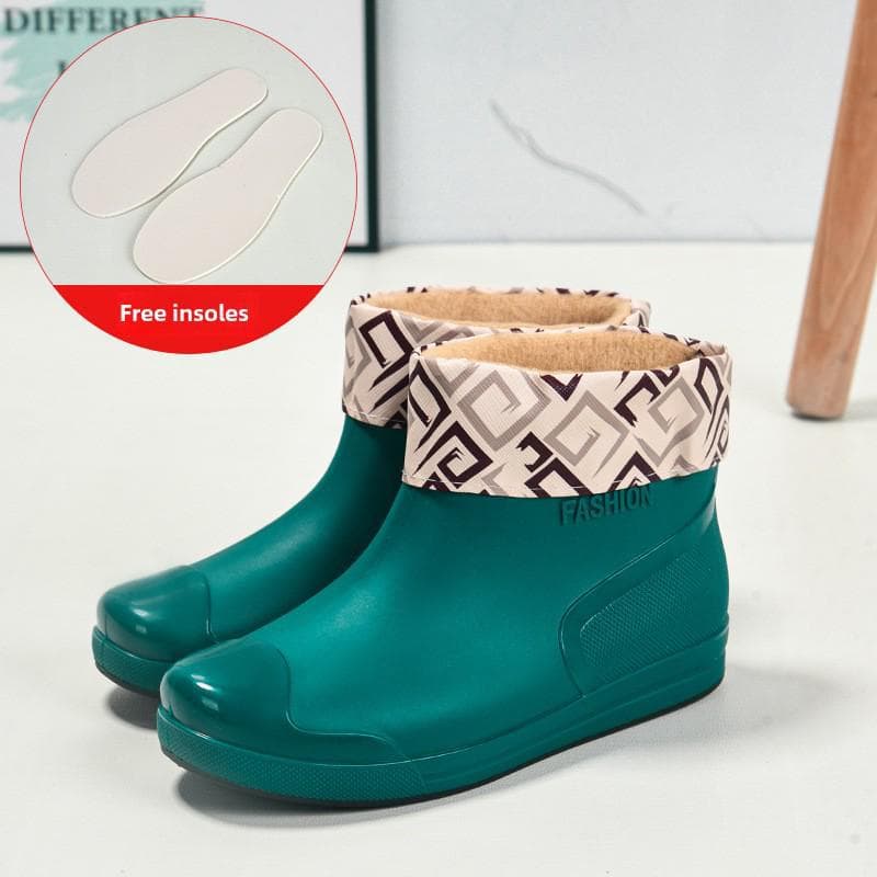 Women's Short Rain Boots - Non-Slip, Waterproof, Fashionable Low-Top Shoes for Outdoor Wear - Comfortable and Trendy. 39