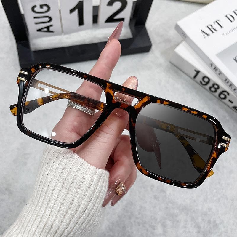 New Square Photochromic Sunglasses for Women Men Lightweight UV Protection Trendy Rectangle Sun Glasses MULTI