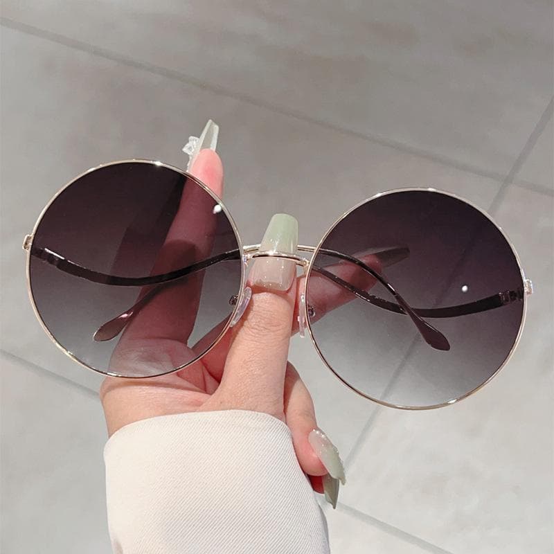 New Women Metal Circular Sunglasses Fashion Cool Multi Color Shades Personalized Outdoor Photography Eyeglasses 1PC
