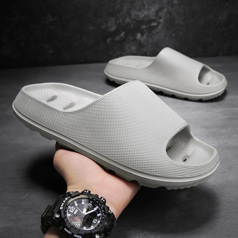 EVA slippers, non-slip, deodorant, home bath slippers, bathroom hotel, hollow leaking slippers for men and women, summer 44-45