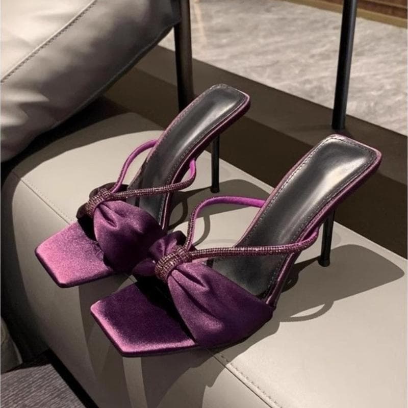 Luxury Sandals Women Designers Satin Pointed Toe Sexy Pleated Crystal Stiletto High Heels Wedding Party Sandals Summer Shoes 40 purple