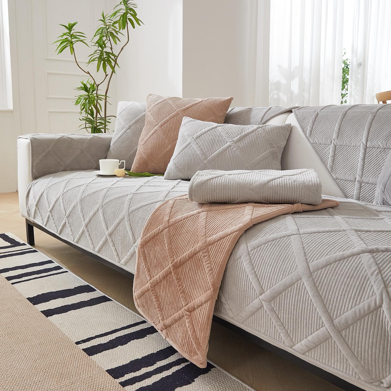 Solid Color Non-slip Sofa Cover Thicken Soft Plush Sofa Cushion Towel for Living Room Furniture Decor Slipcovers Couch Covers 90x160cm 1pcs