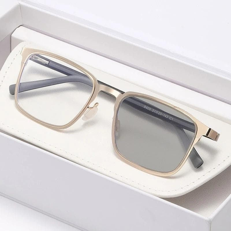 Men's Photochromic Myopia Glasses Ultralight Square Frame Anti Blue Light Color Changing Near Sight Eyeglasses -2.25 0