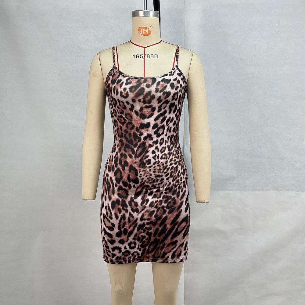 Women's Leopard Print Sexy Off-shoulder Suspender Dress for Women's Backpack Hip Skirt L brown