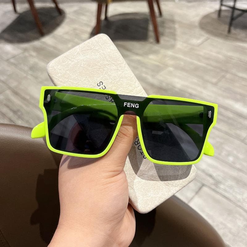 New Large Square Sunglasses Classic Vintage UV400 Protection for Men Women Luxury Designer Eyewear Oculos De Sol As shown in the figu