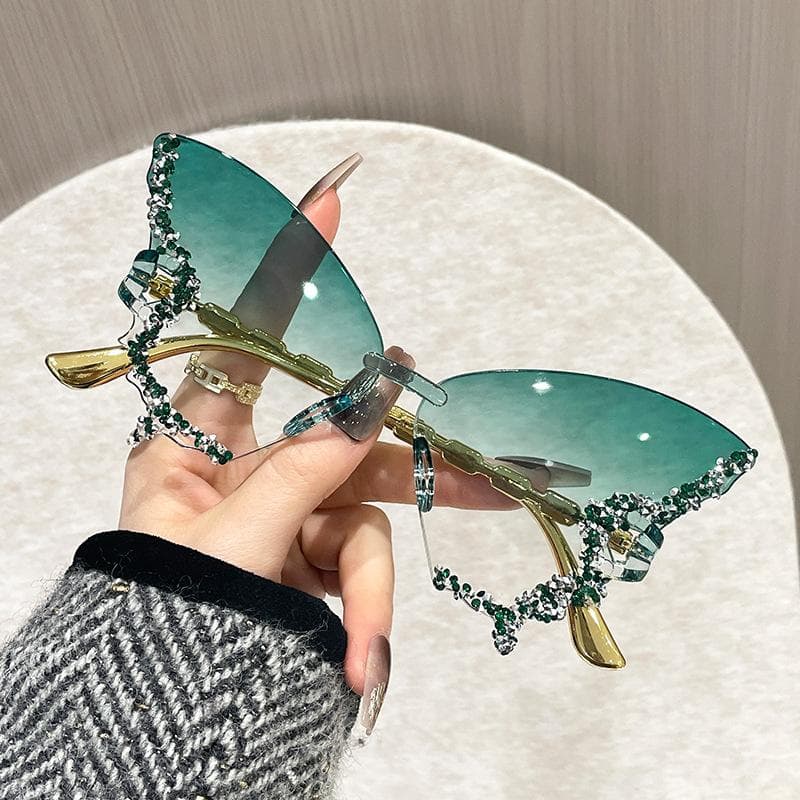 New Diamond Studded Butterfly Sunglasses For Women Fashionable Personality Frameless Eyewear Photography Accessories 1PC