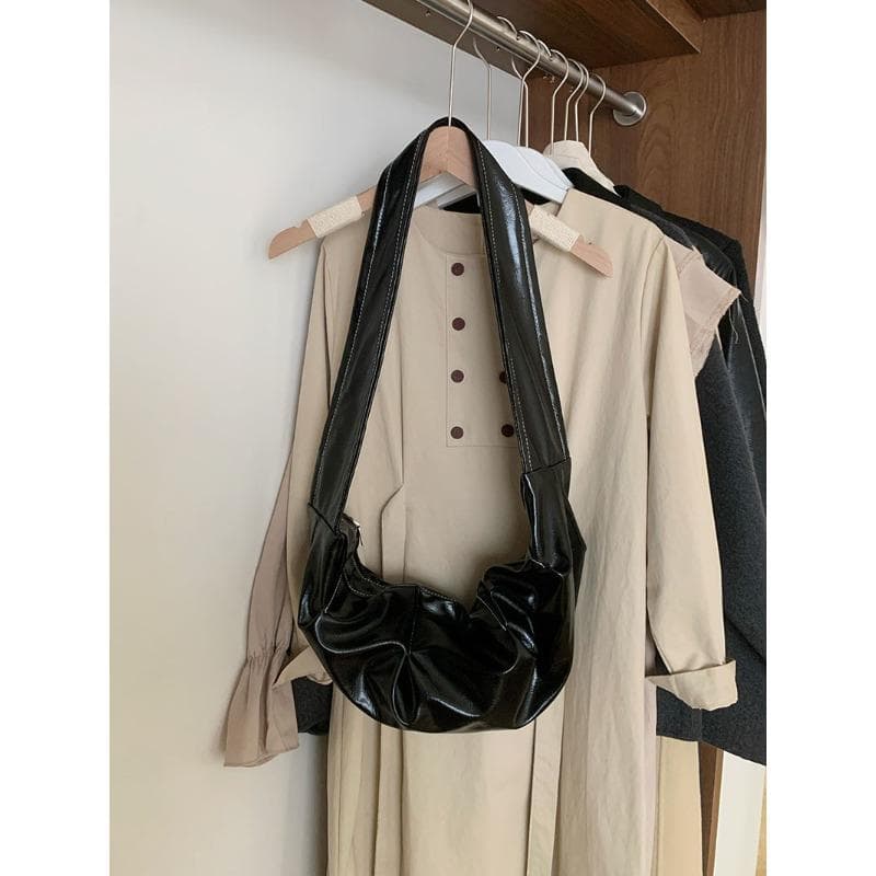 Vintage Soft Leather Pleated Dumpling Bag Lazy Casual Everything Commuter Shoulder Bag Woman