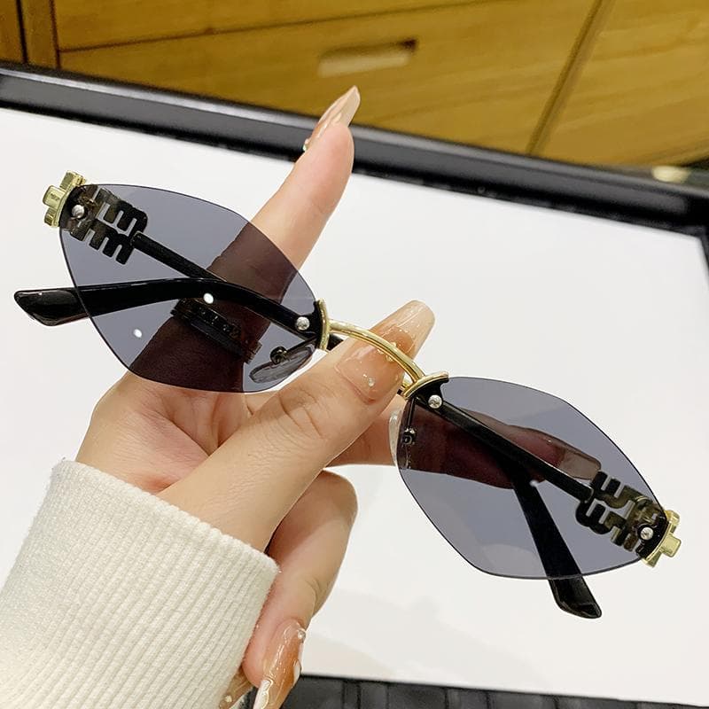 1PC Women Fashion Polygonal Small Frame Retro Sunglasses Metal Frameless Trendy Shades 90292