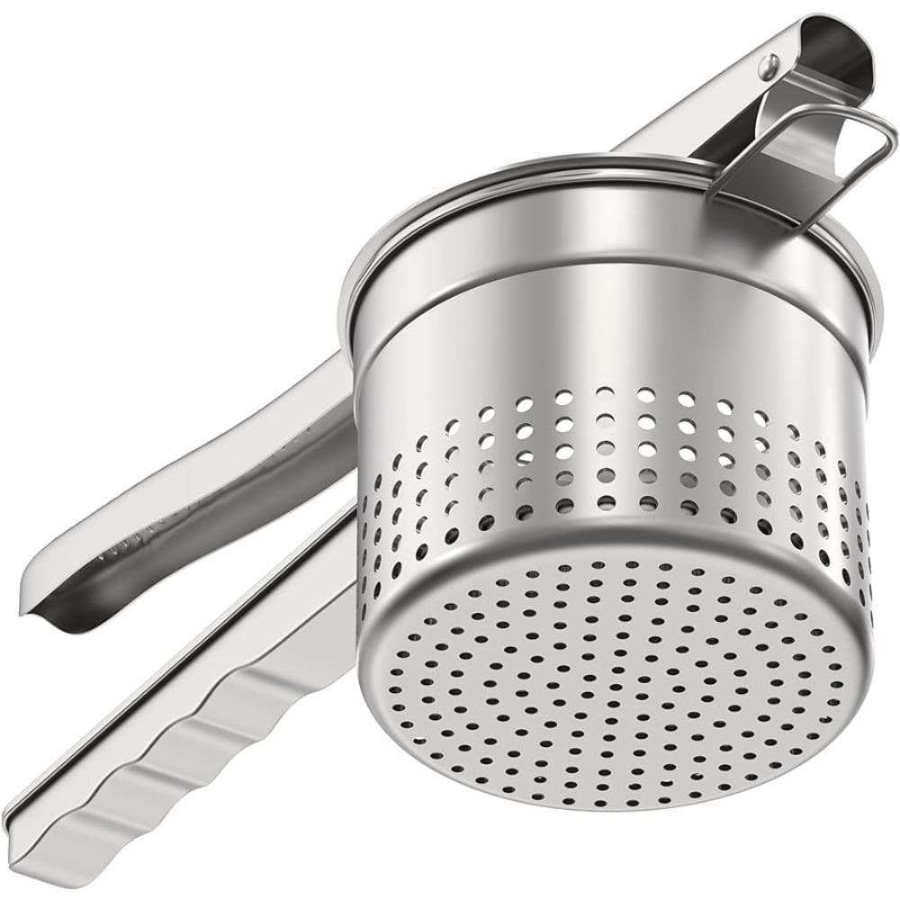 Large 15oz Potato Ricer, Stainless Steel Ricer for Mashed Potatoes, Potato Masher Kitchen Tool with Ergonomic Handle, Press and Mash Kitchen Gadget silver