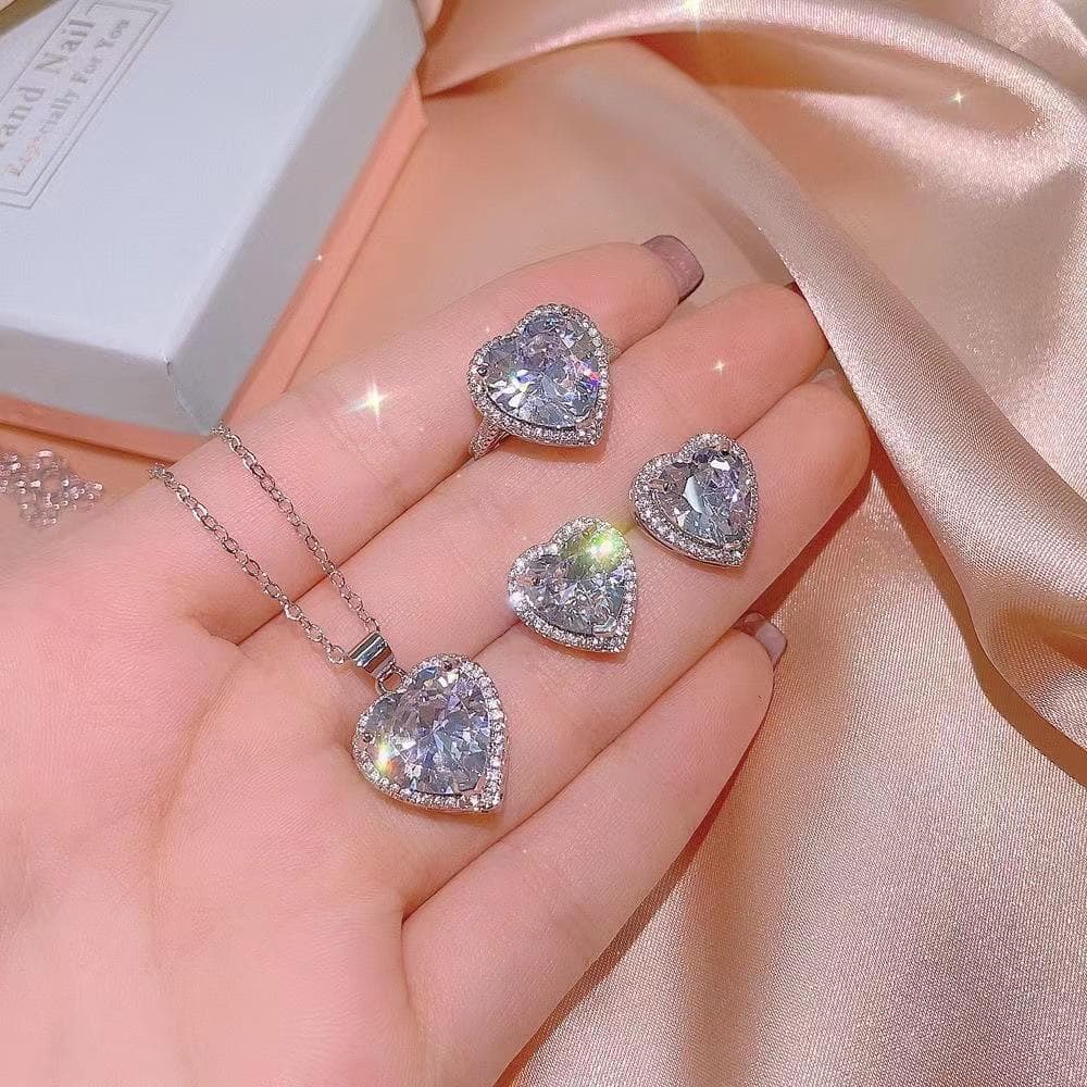 Elegant Full Diamond Heart Jewelry Set: Necklace, Ring & Earrings