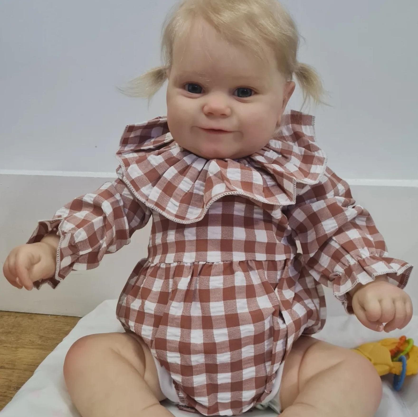 60 CM Reborn Baby Popular Maddie Cloth Body Doll Silicone Toy For Girl 3D Paint Skin With Vein Princess Toddler Bebe same as picture