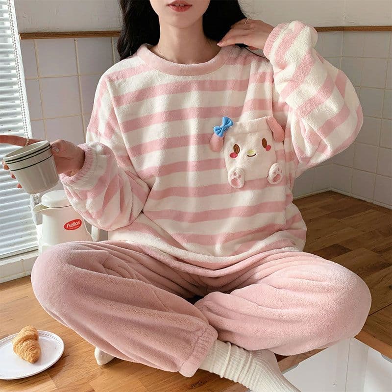 Ladies Winter New Flannel Sleepwear Women Thickening Round Neck Long Sleeve Pajamas Femme Cartoon Printing and Striped Homewear XXL