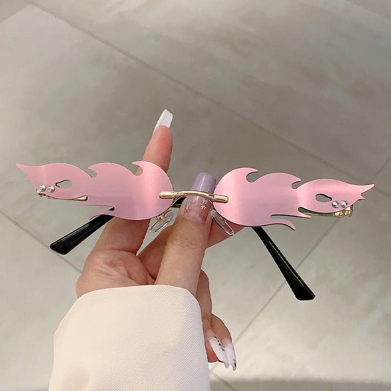 KAMMPT Luxury Metal Women Sunglasses Chic Fire Design Shades Stylish Travel Party Eyewear as picture shows