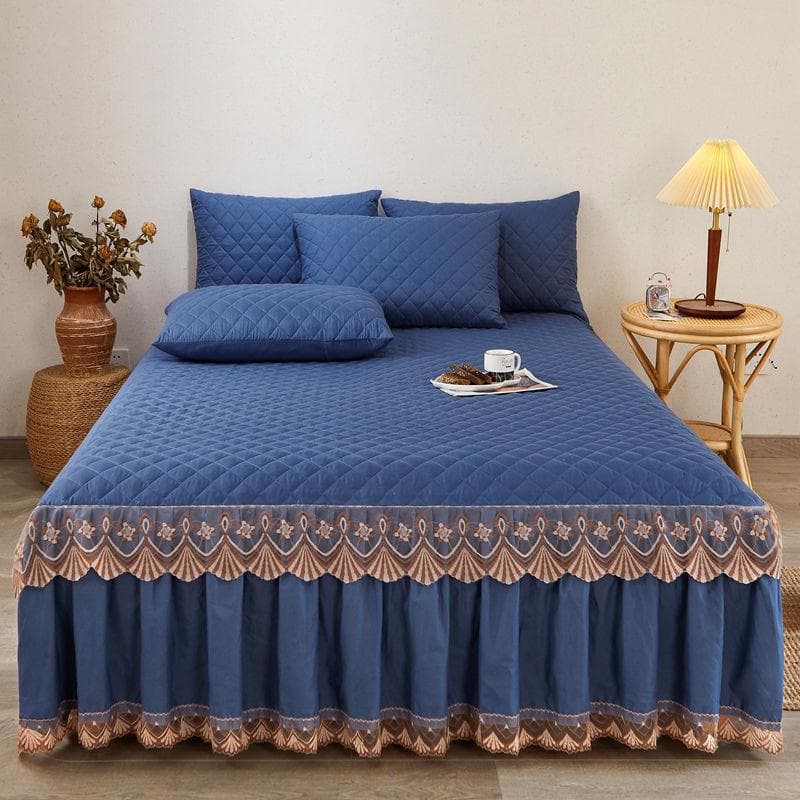 Comfortable Cotton Padded Warm Bed Skirt Three Piece Set of Thick Anti Slip Bed Covers Lace Mattress Protective Cover 200x220cm
