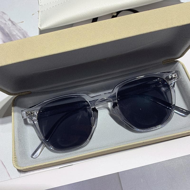 New Vintage Square Sunglasses Women Men Luxury Brand Small Round Sun Glasses Female Small Eyewear Oculos De Sol black