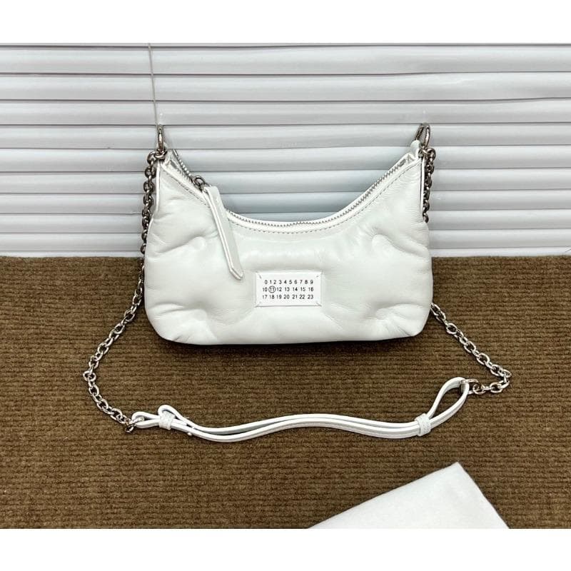 Niche Mini Underarm Handbag Sheepskin Chain Bag Shoulder Bag Woman white