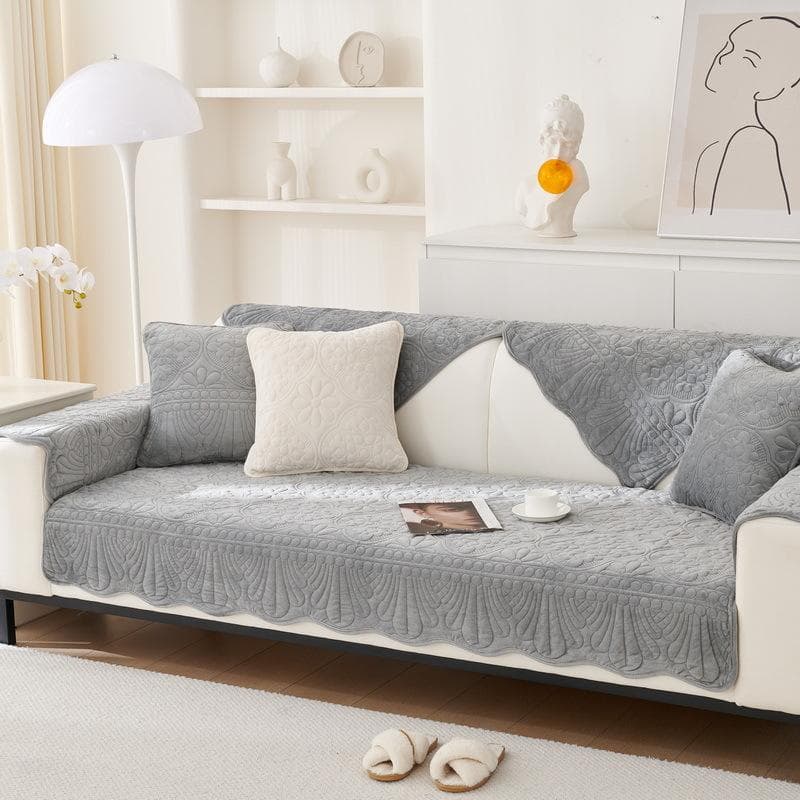 New Thickened Milk Velvet Sofa Cover Non-Slip Plaid Plush Sofa Cushion Winter Solid Color Cream Wind Sofa Backrest Armrest Towel 70x70cm 1pcs