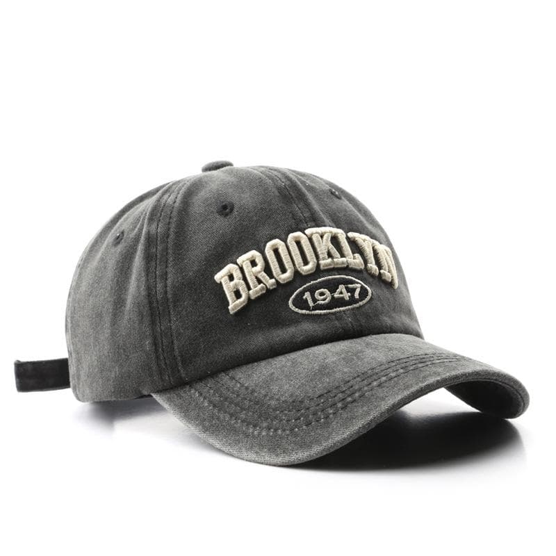 New Outdoor Sunscreen Embroidery Baseball Cap Men's and Women's Hats Korean Hip Hop Personality Cap black