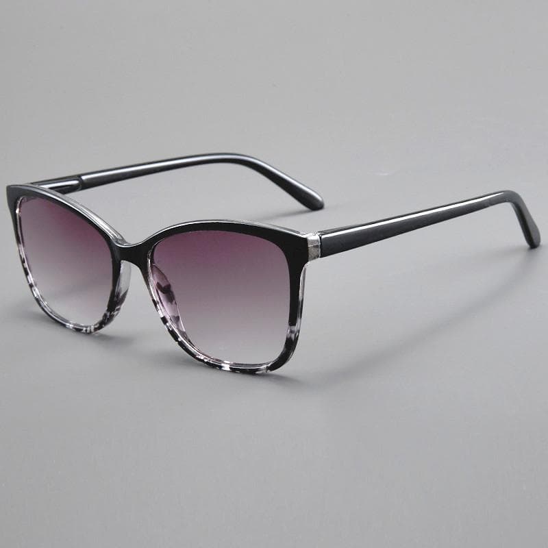 Men and Women Reading Glasses 2025 High-definition Sunglasses New Large Frame Elderly Glasses Outdoor Travel Elderly Glasses 1.0