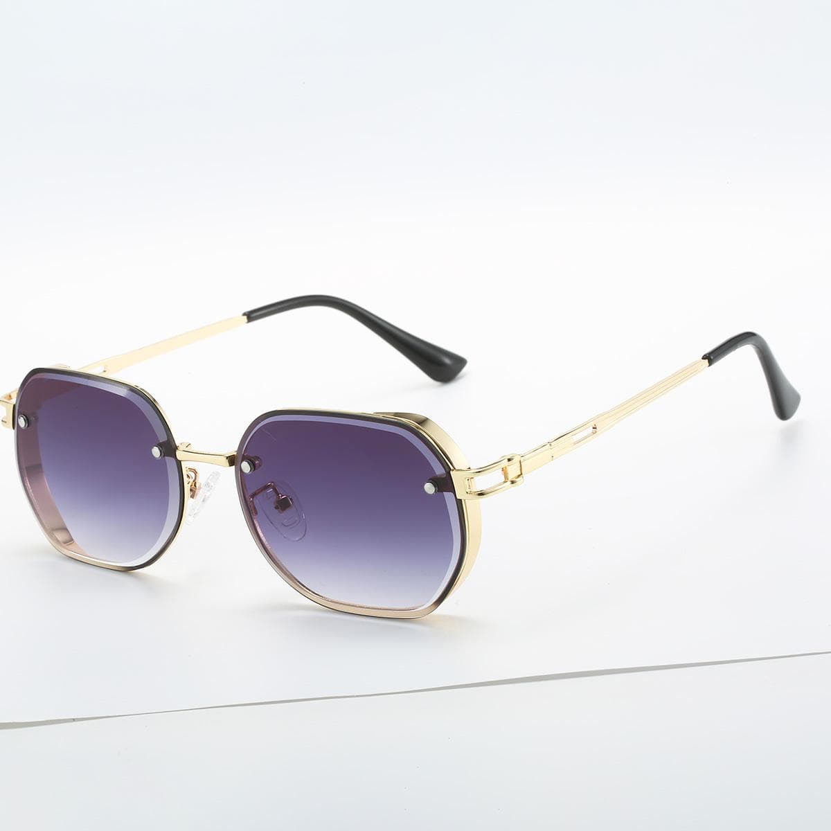 Vintage Square Gradient Sunglasses for Men Women Fashion Oversized Shades UV400 Protection Trendy Eyewear