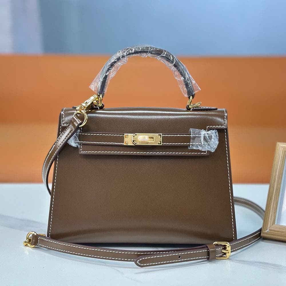New Leather Cowhide Women's Bag Mini Bag BOX Glossy Leather Patent Leather Bag+handbag Shoulder Bag 25x10x18cm with lock khaki