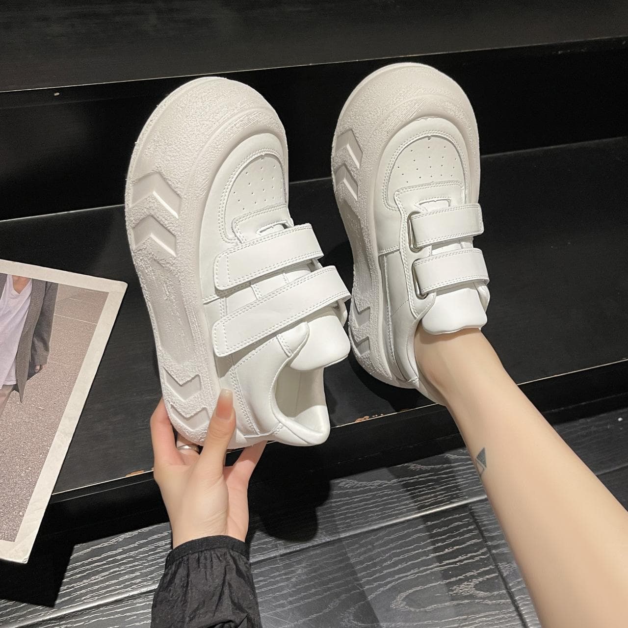 Velcro Small White Shoes Women's Big-toed Bread Shoes Women's Ugly Cute Thick-soled Platform Shoes Light Sports Shoes 40
