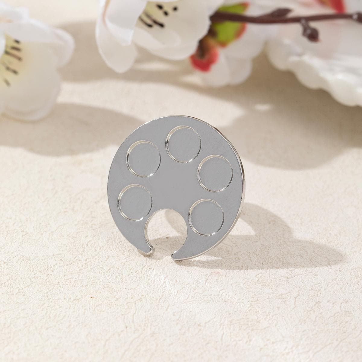 1pc Nail Art Palette Ring Set, Polishing and Drawing Mixing Palette, Nail Color Mixing Tool, Perfect for Nail Artists and Makeup Artists 1pcs