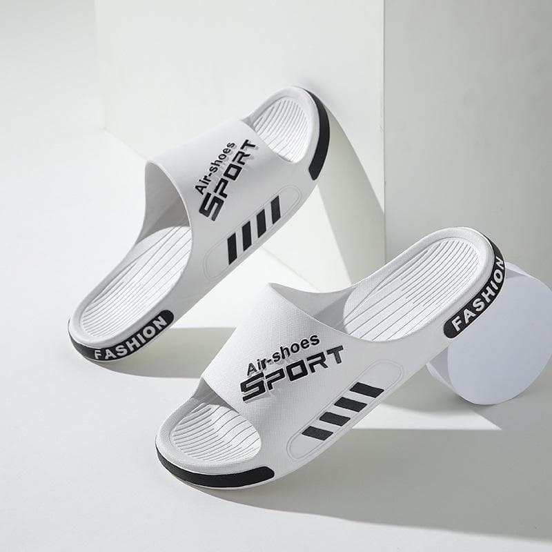 Men's Summer 2025 Non-Slip, Water-Resistant Outdoor Slippers and Bathroom Sandals 42-43 (1-2 sizes small)
