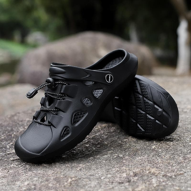Summer Outdoor Men's Clogs Breathable Beach Sandals Man Garden EVA Clogs Lightweight Slides Male Slippers Casual Sandale Homme 40
