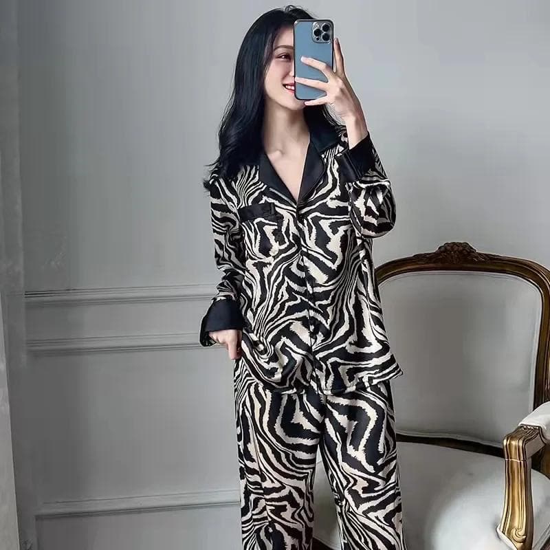 New Pajamas Womens Zebra Summer Spring Satin Silk Short Sleeves Long Pants Sleepwear Sets Girl Thin Sexy Homewear Pajamas Cozy 2XL
