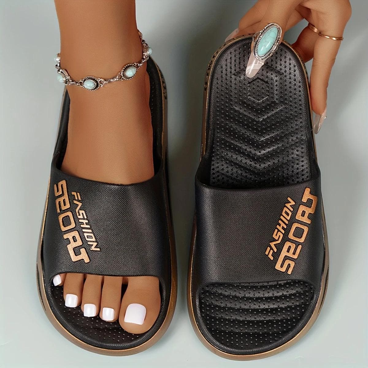 Women's Alphabet Sports Slippers, Soft Soled Open-toed Flats, Lightweight Indoor and Outdoor Summer Slippers 36-37 gold/black