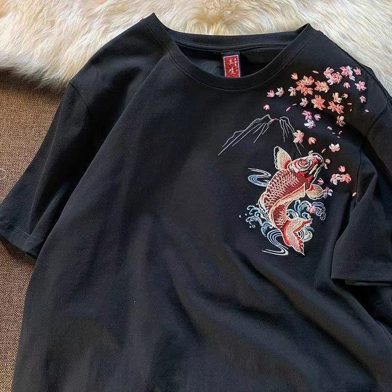 Spring and summer national tide Chinese style embroidery carp cotton short-sleeved T-shirt loose men and women couple large size-300 catties L black