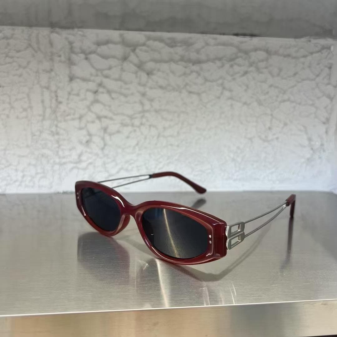 Korean Fashion Sunglasses UV400 Protection Cat Eye Shape for Men Women Travelling Hiking Sun Glasses