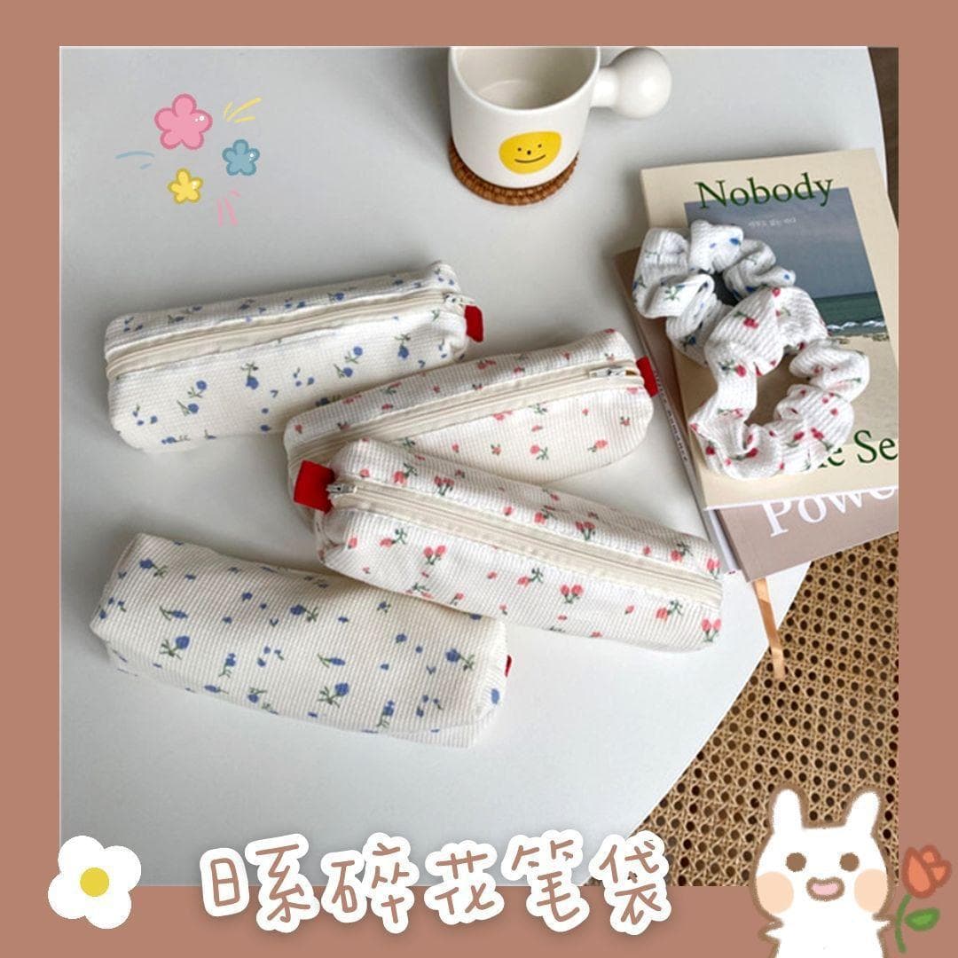 ins homemade simple small floral pencil bag cute fresh girly heart mini stationery storage bag Blue