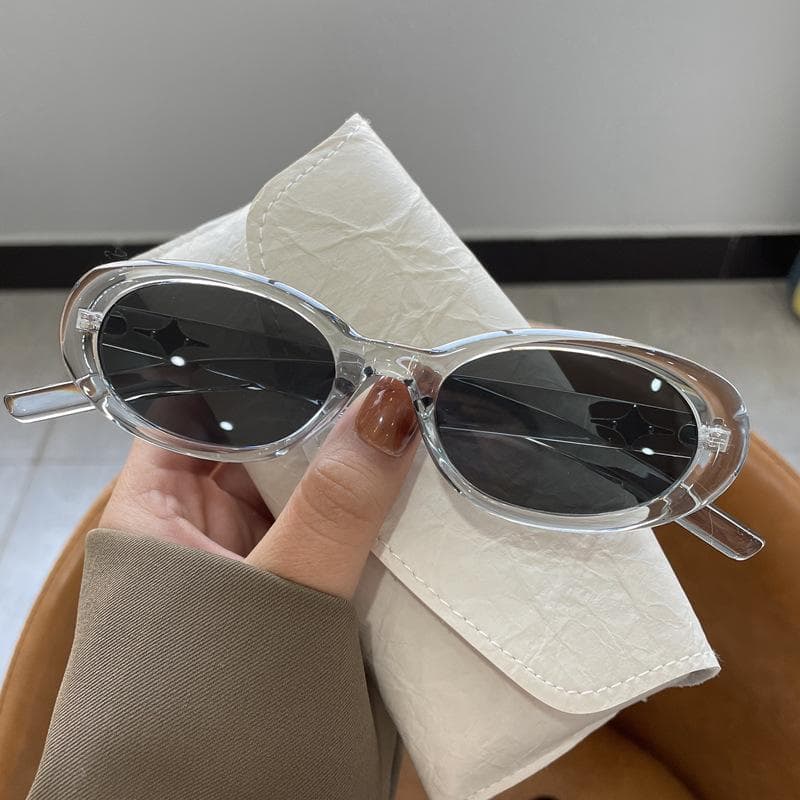 New Small Frame Oval Sunglasses Vintage UV400 Protection for Men Women Outdoor Leisure Classic Eyewear Oculos De Sol As shown in the figu