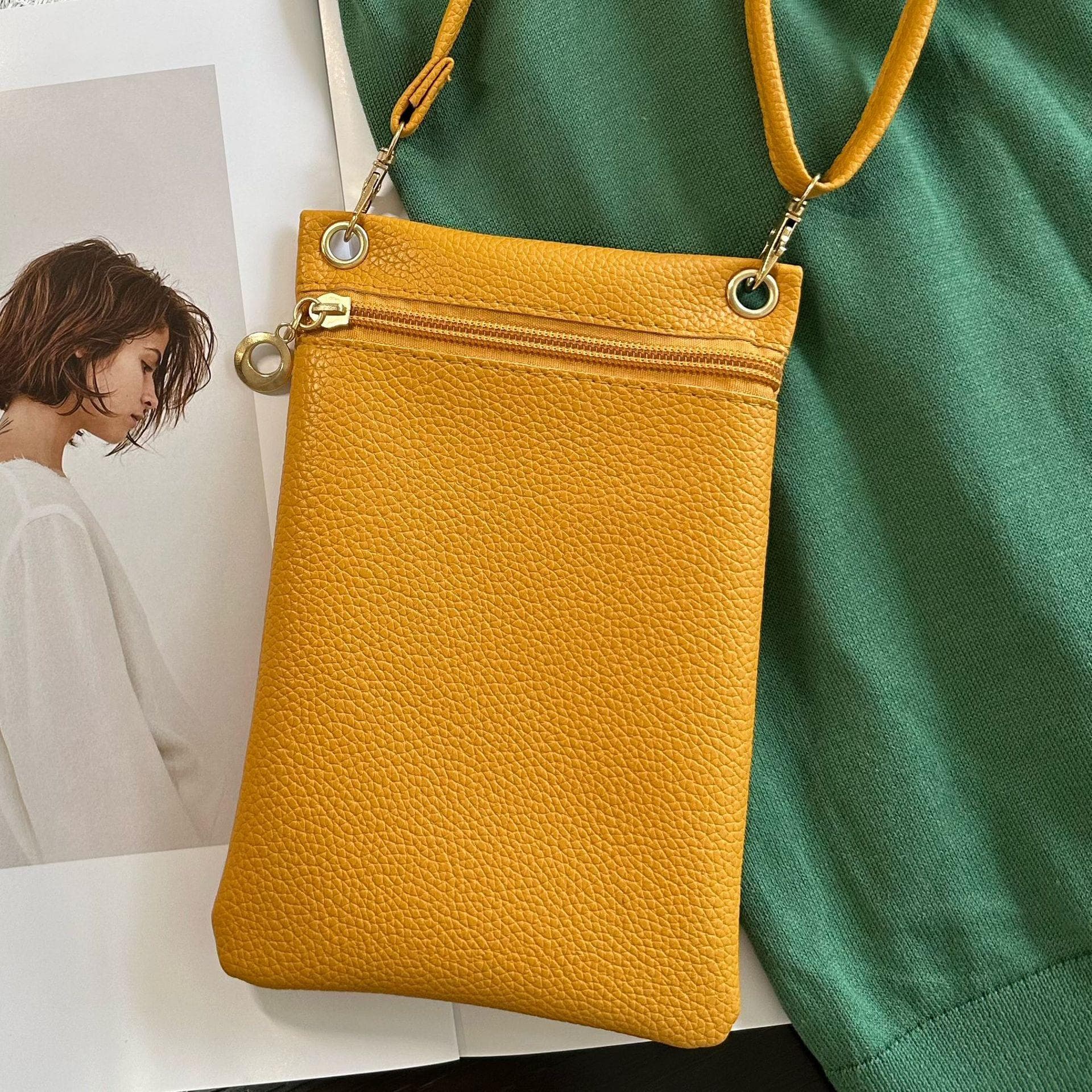 Mini Crossbody Bag PU Litchi Pattern Personalized Fashion Phone Bag Sweet Women's Convenient Shoulder Bag Purses and Handbags yellow