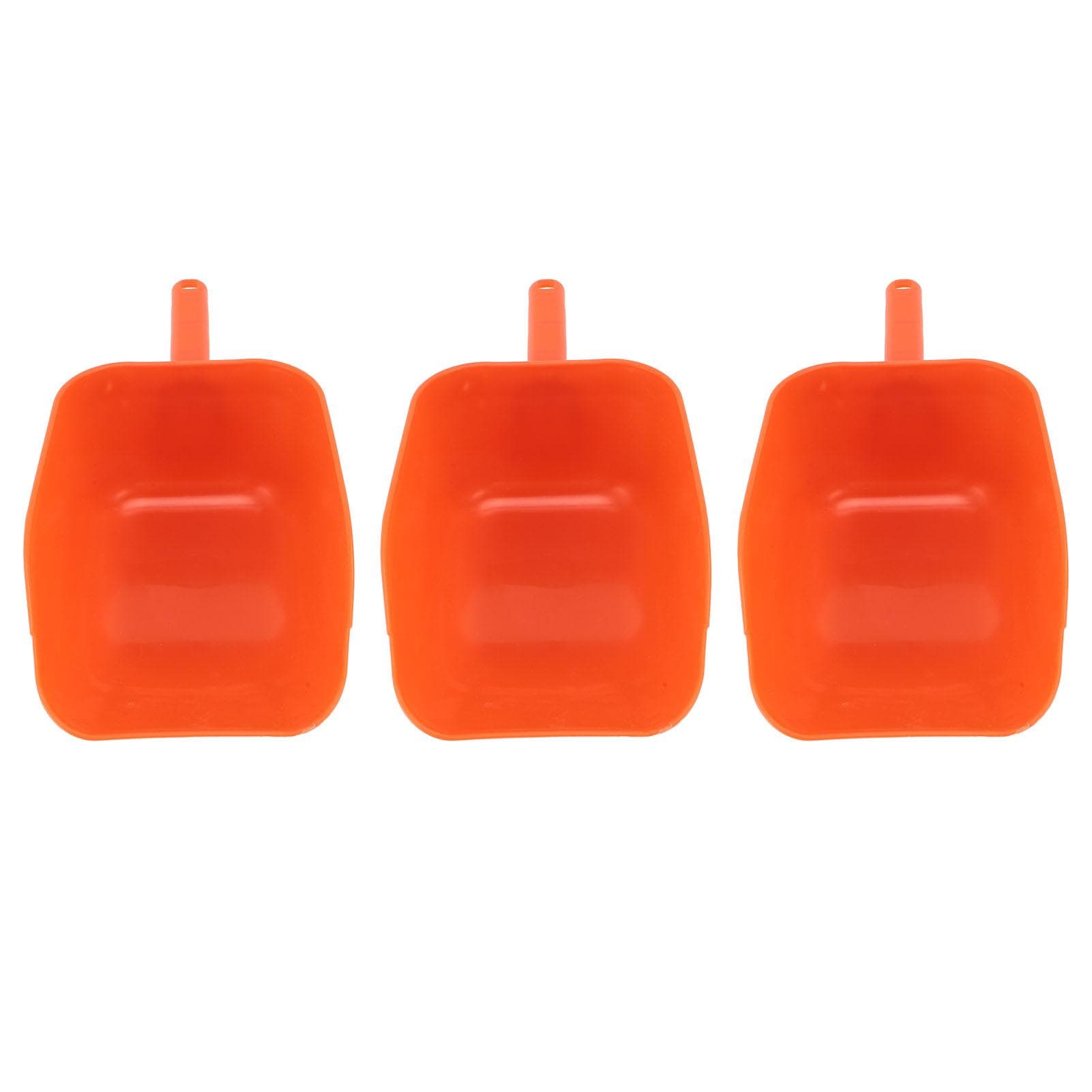 3pcs Plastic Feed Shovel Handheld Feeding Scoop Feed Ladle Portable Feeding Tool for Livestock