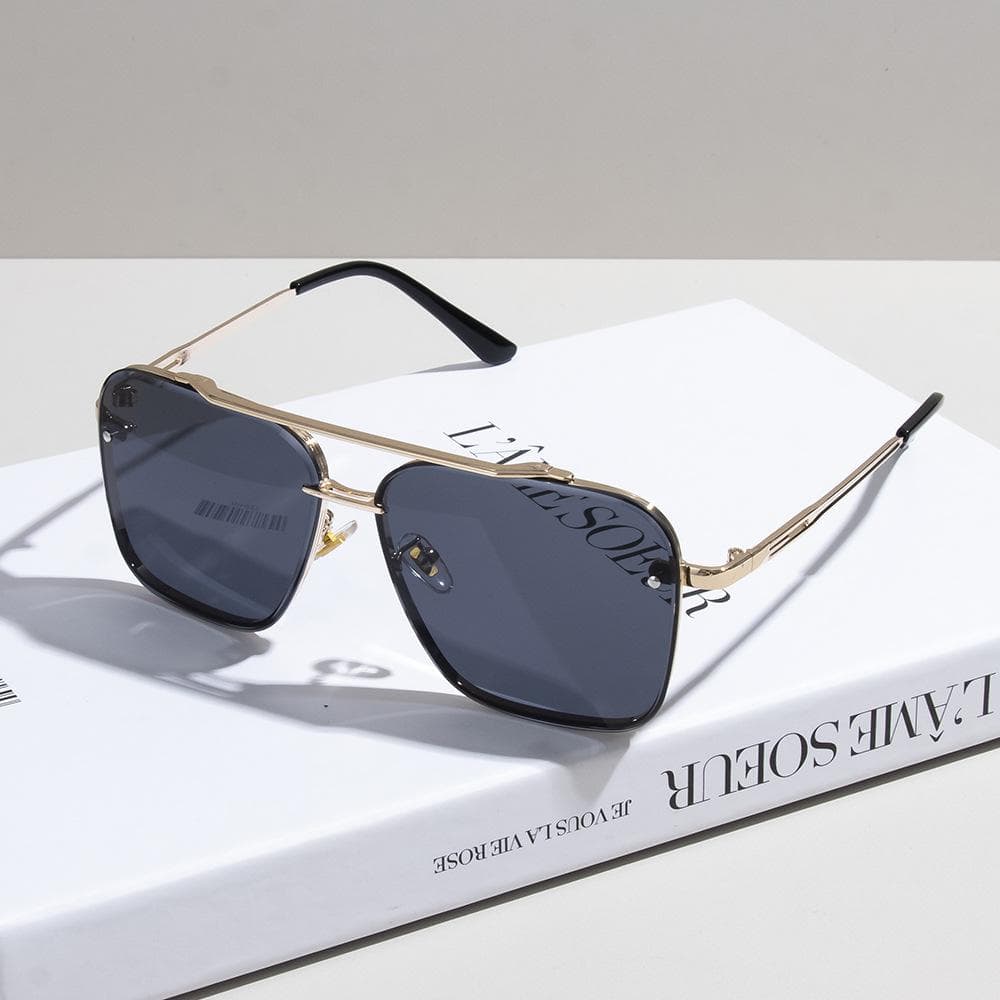 Fashion Oversized Square Sunglasses Men Luxury Brand UV400 Vintage Glasses Female Shades Outdoor Eyewear 1PC