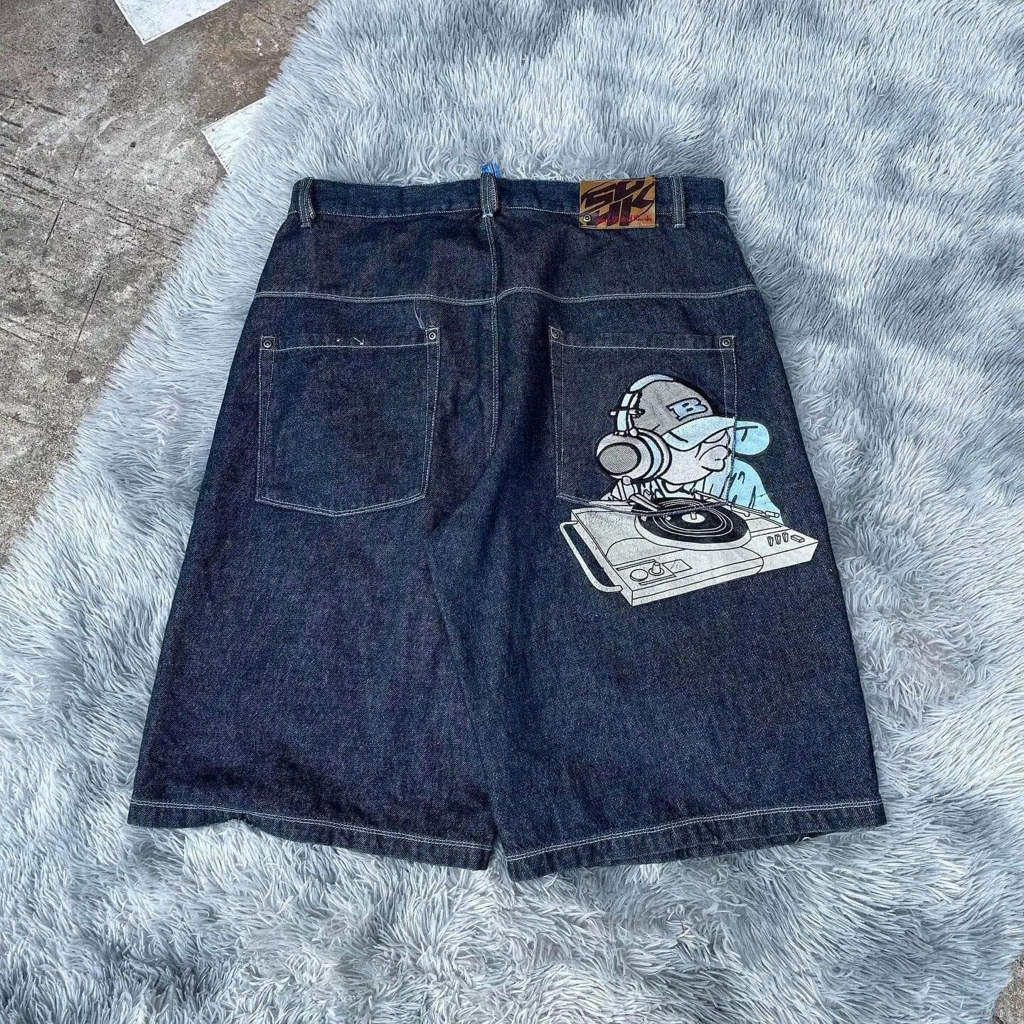 Unisex Y2K Jeans Men Women Hip Hop Cartoon Graphics Streetwear Retro Patchwork Denim Short Retro Loose Denim Casual Shorts L
