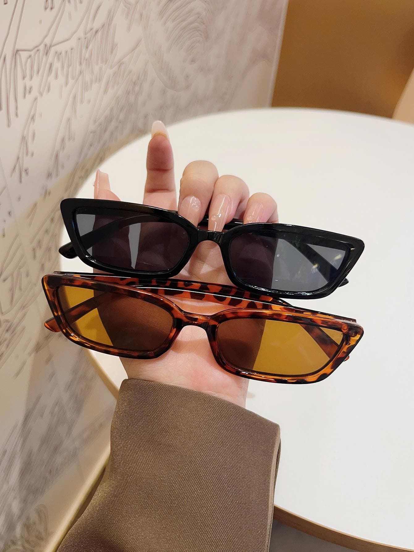 1Pcs Fashion Cat Eye Frame Glasses Unisex Durable PC Material for Party Outdoor Adventure Gifts