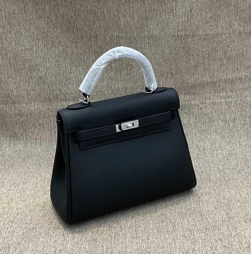 New Top Layer Cowhide TOGO Leather 2528 Women's Backpack With Shoulder Strap Hand-held Single Shoulder Diagonal Cross Women's Trendy Bag 25x10x18cm