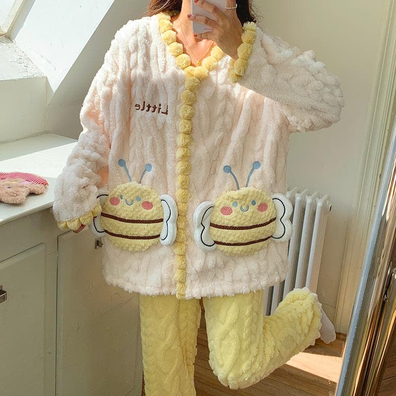 Sweet Cute Pajama Set Coral Fleece Warm Nightwear Winter Flannel Pijama Cardigan Sleepwear Loose Casual Home Clothes Loungewear 2XL yellow