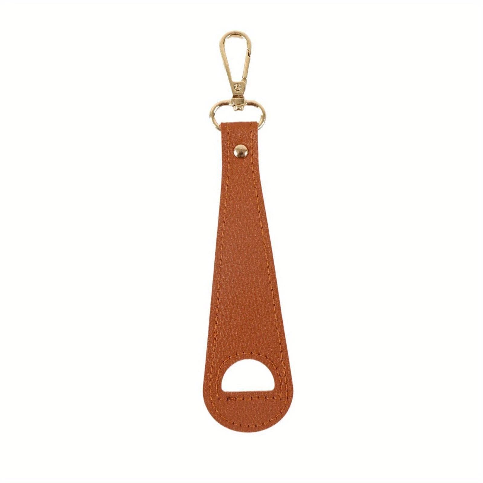 Travel Hat Clip Leather Simple Golf Baseball Hat Clip Summer Hat Strap Towel Glove Storage Wallet Buckle Hands-free Latch Clip brown